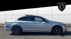Volkswagen Passat 2.0 TDI R-Line 4dr DSG [Panoramic Roof] Diesel Saloon